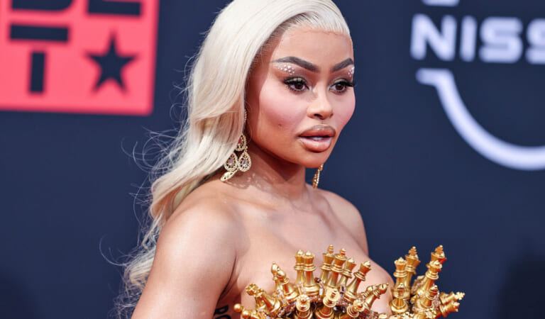 Blac Chyna Accused Of ‘Witchcraft’ That Left Singer Cursed – WHAT?!