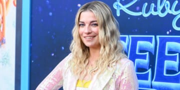 Annie Murphy Movies and TV Shows