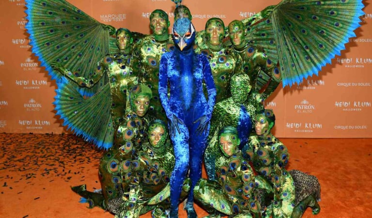 Heidi Klum reveals her 2023 Halloween costume, a giant peacock