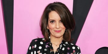 Tina Fey on How She Made Lindsay Lohan's Cameo Happen in ‘Mean Girls’ 