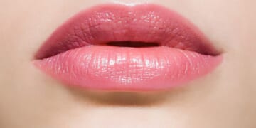 How I'm Embracing the '90s Lip Trend for the Perfect Pout