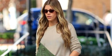 Sofia Richie's Maternity Looks All Include Cashmere Sweaters