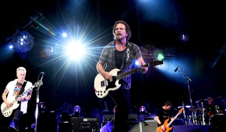 Pearl Jam Announces ‘Dark Matter World Tour,’ 12th Studio Album
