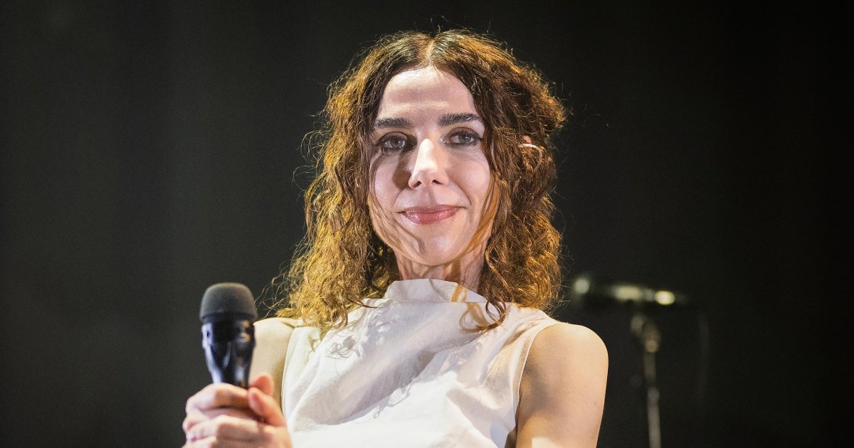 PJ Harvey Announces First North American Tour Dates in 7 Years