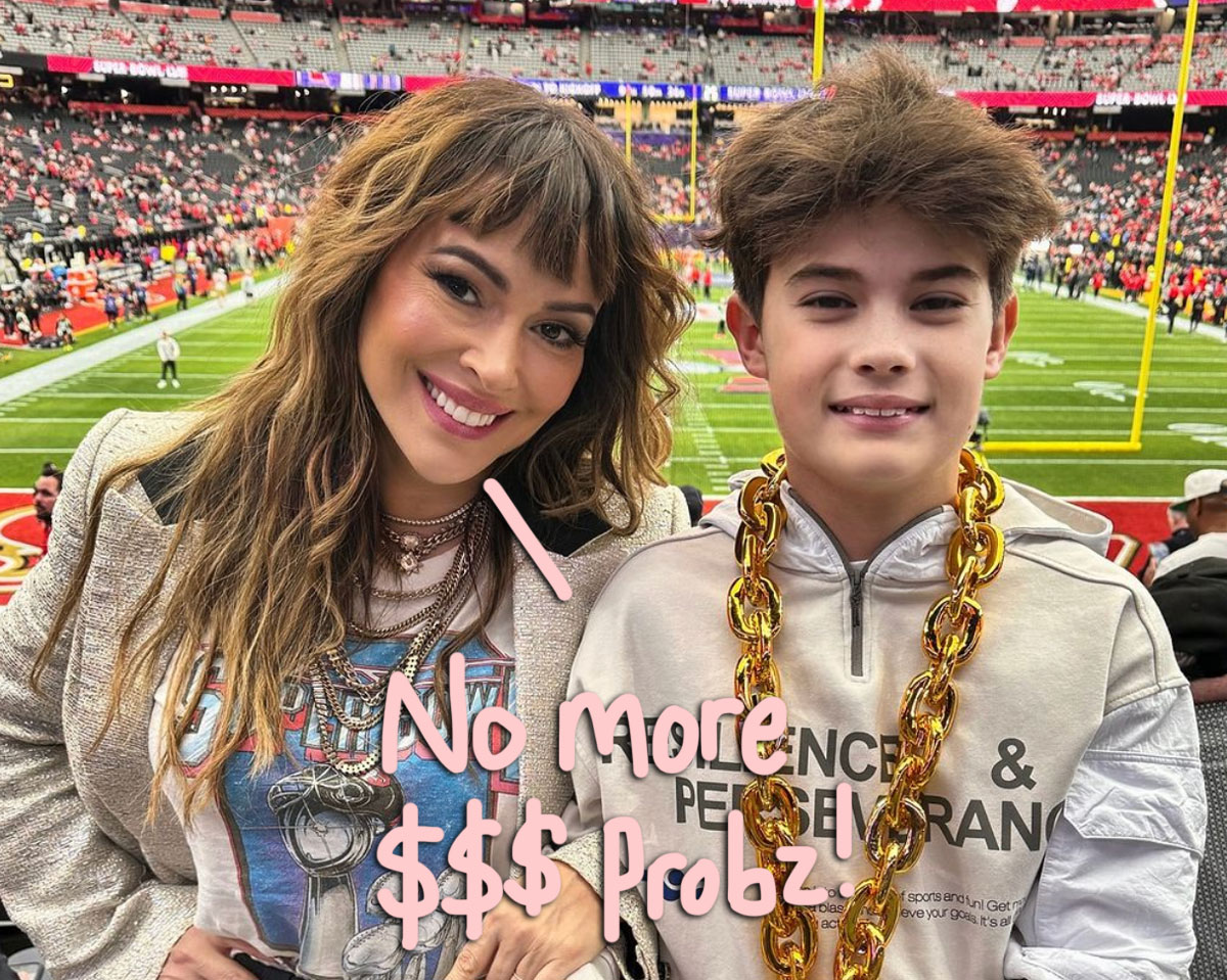 Alyssa Milano Dragged For Buying WILDLY Expensive Super Bowl Tix After Taking Fan Donations For Son's Baseball Team!